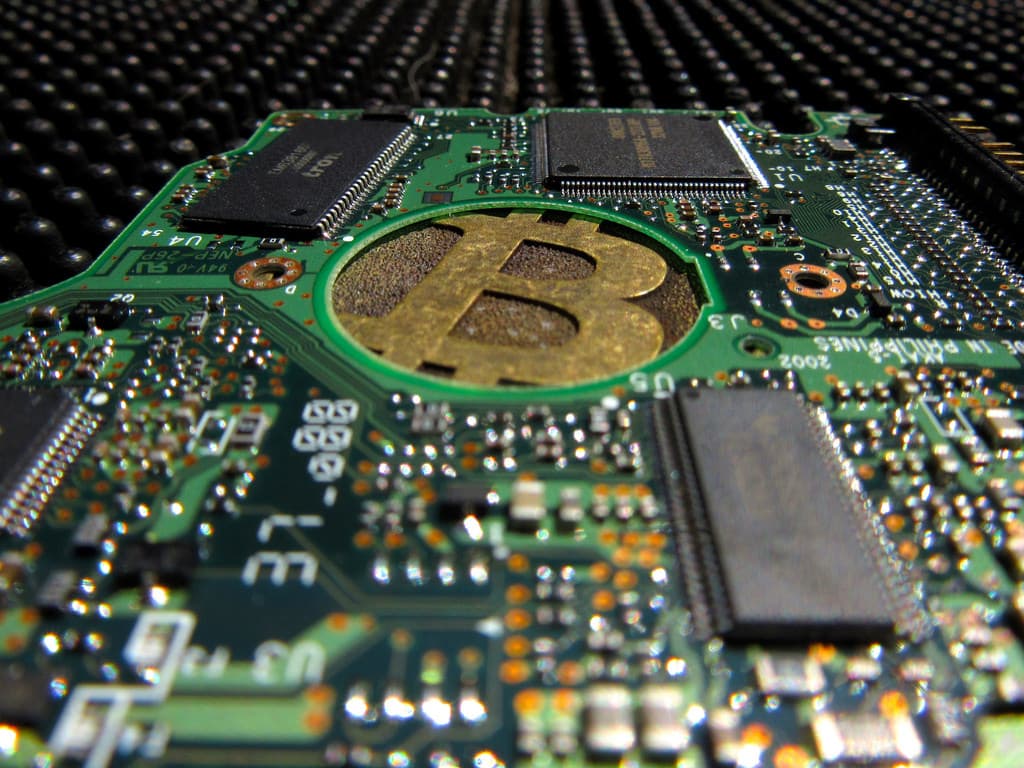 Macro Analysis of the Bitcoin Blockchain